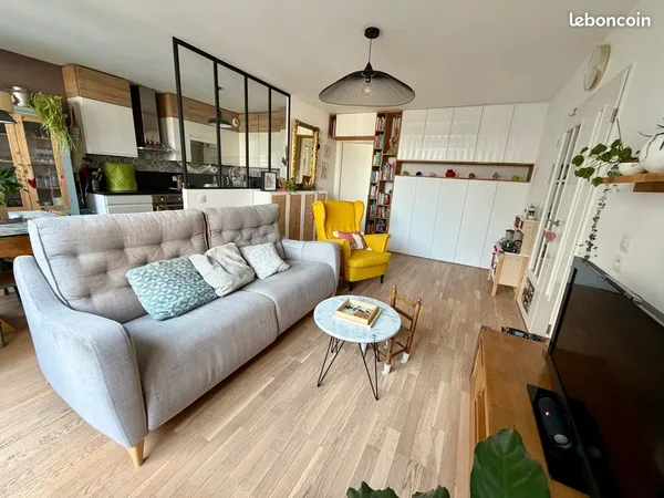 Le Plessis-Robinson - 3 pièces lumineux avec terrasse, 2 parkings et emplacement idéal