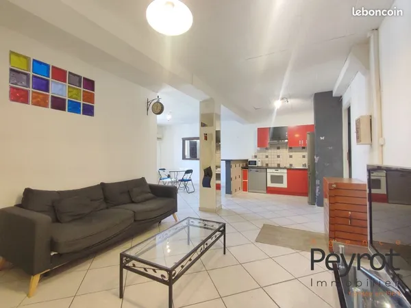 Appartement 2 pièces 57 m²