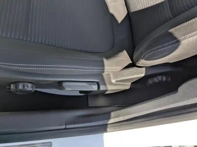 Ford Focus 1.0 ecoboost 125ch stop&amp;start titanium — photo 14