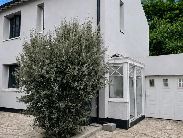 Maison 83 m² entièrement rénovée - 3 chambres - DPE C - Créteil Pointe du Lac