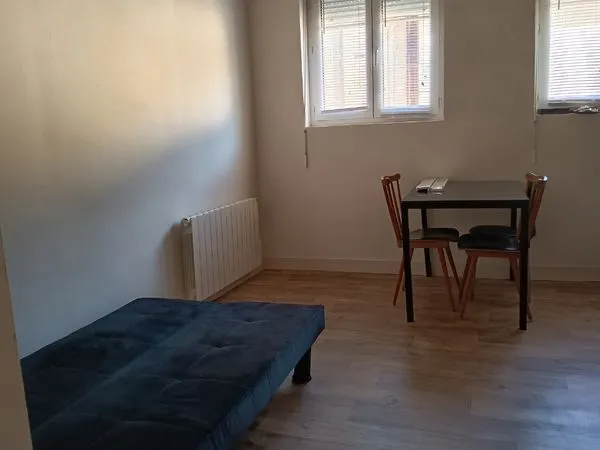 Studio meublé