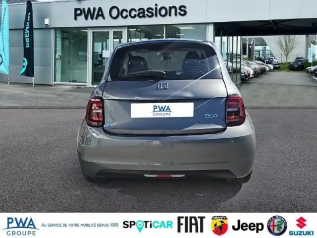 Fiat 500 e 118ch pack confort my23 — photo 5