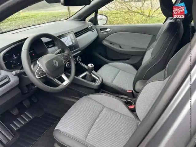 Renault Clio 1.0 tce 90ch techno - 25 — photo 15
