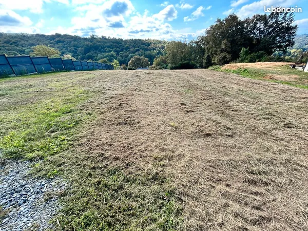 Terrain à bâtir de 2 900 m² - Quartier résidentiel calme - Tournay