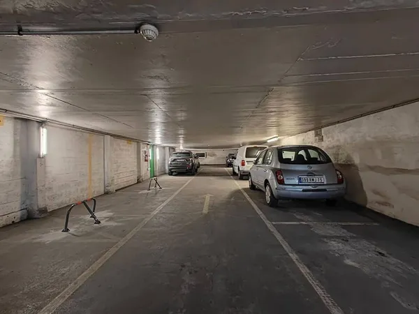 Garage et parking Vente Paris 11m² 70000€