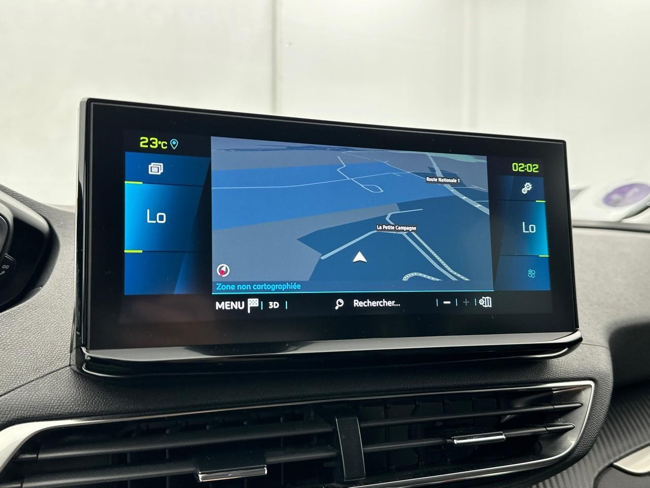 Peugeot 3008 hybrid 225 e-eat8 allure — photo 10