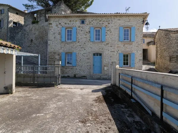 Maison en pierre 5 pièces