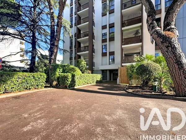 Appartement 1 pièce 14 m²