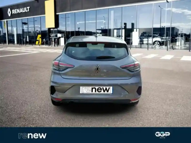 Renault Clio 1.5 blue dci 100ch evolution - 24 — photo 5