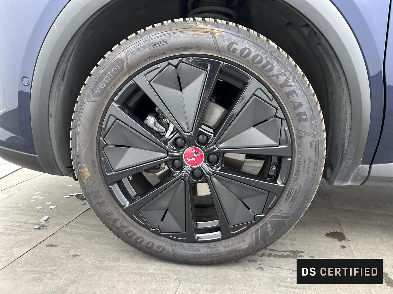 Ds Ds 7 crossback bluehdi 130 eat8 performance line — photo 16