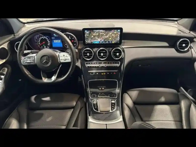 Mercedes Glc coupé 300 de 194+122ch amg line 4matic 9g-tronic — photo 8