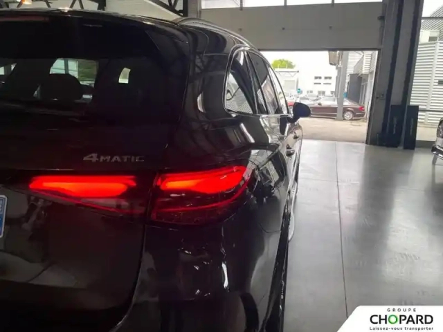 Mercedes Glc 300 de 9g-tronic 4matic — photo 28