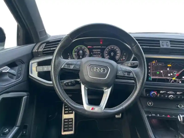 Audi Q3 sportback 45 tfsie  245 ch s tronic 6 — photo 16