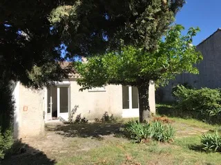 Loue maison 93m² avec jardin dans les Hauts de Villeneuve-lès-Avignon - 3 chambres