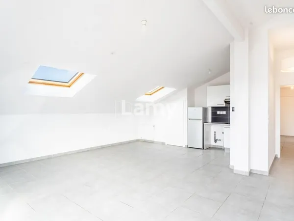 Appartement 4 pièces 82 m²