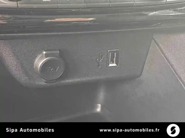 Opel Corsa 1.2 turbo 100 ch bva8 — photo 22