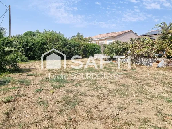 Terrain à vendre à VILLEFRANCHE-DE-LAURAGAIS de 391m²