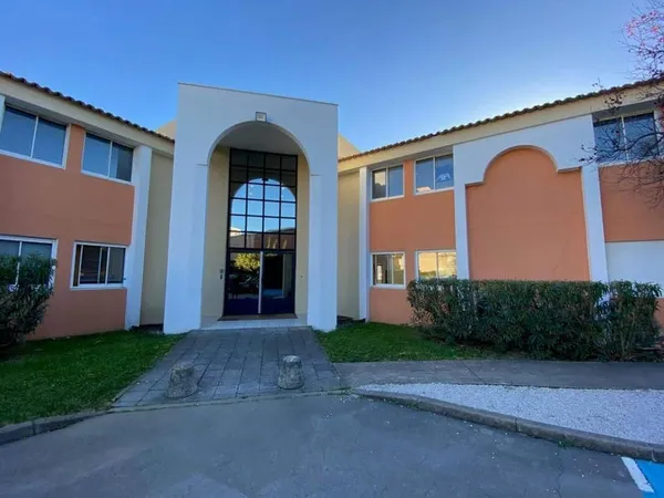 Bureaux 133 m²