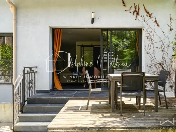Vends maison familiale avec jardin