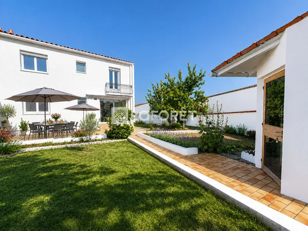 Maison 6 pièces 102 m²