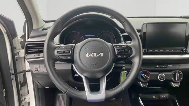 Kia Stonic 1.0 t-gdi 100 ch bvm6 — photo 16