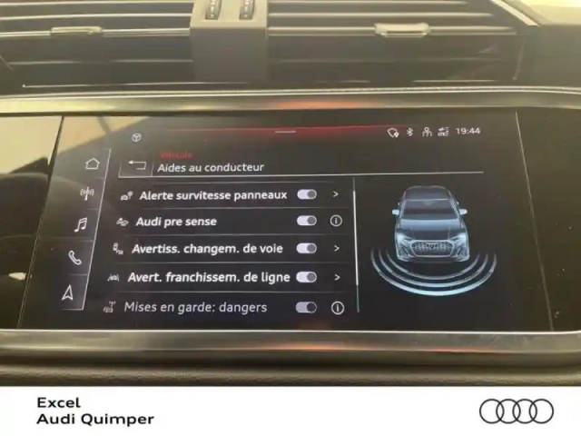 Audi Q3 sportback 35 tfsi 150ch s line s tronic 7 — photo 14
