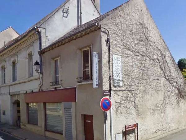 Immeuble Marines 165 m2 Investissement locatif idéal ? Immeuble de rapport à forte rentabilité