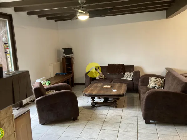 MAISON 6 PIECES REFAITE A NEUF