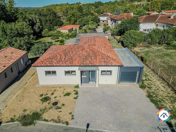 VILLA NEUVE DE PLAIN PIED- 4 CHAMBRES- GARAGE- CLIM-RE2020