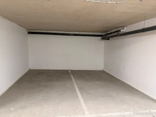 à louer - double place de parking - boulevard alsace-lorraine