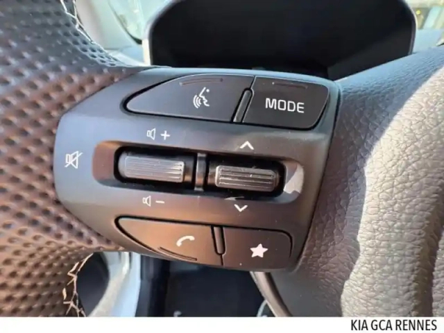 Kia Picanto 1.0 gdi 68ch gt-line — photo 12