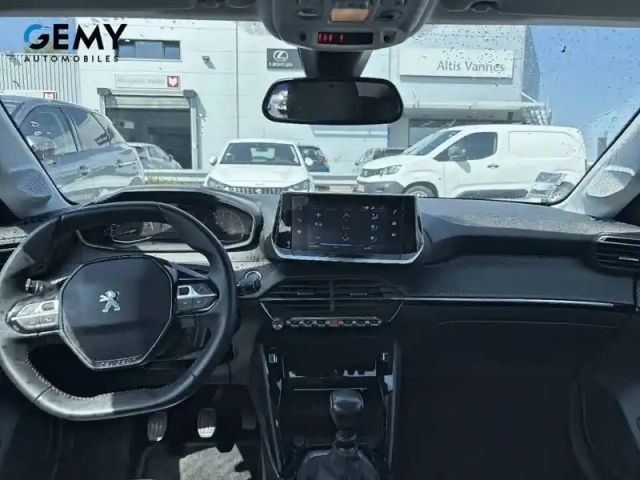 Peugeot 208 puretech 100 s&amp;s bvm6 — photo 8