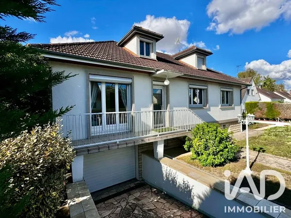 Maison 6 pièces 156 m²