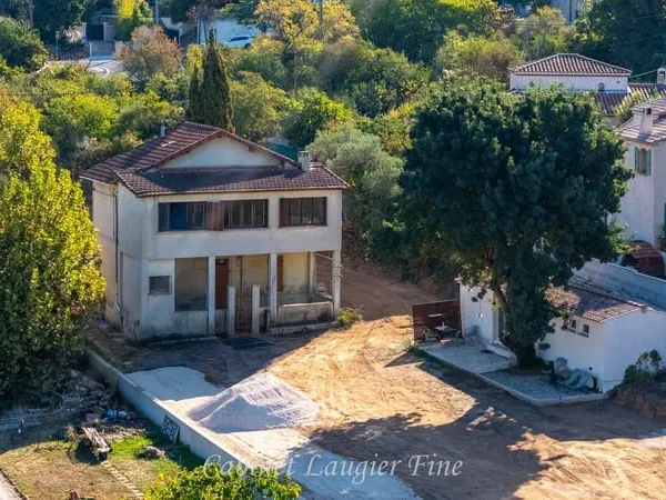 Maison 5 pièces 144 m²