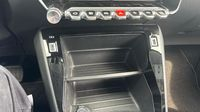 Peugeot 208 e-208 136ch Style — photo 30