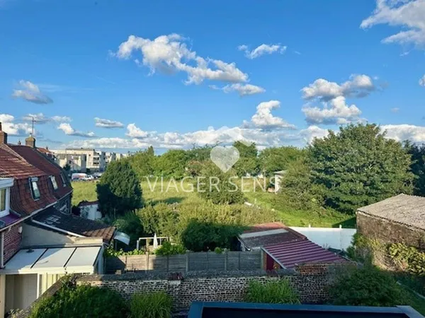 Maison 6 pièces 195 m²