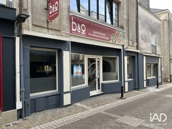 Local commercial 90 m²