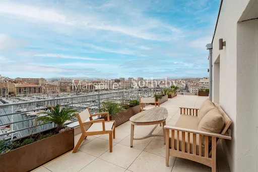 Appartement 4 pièces 130 m²