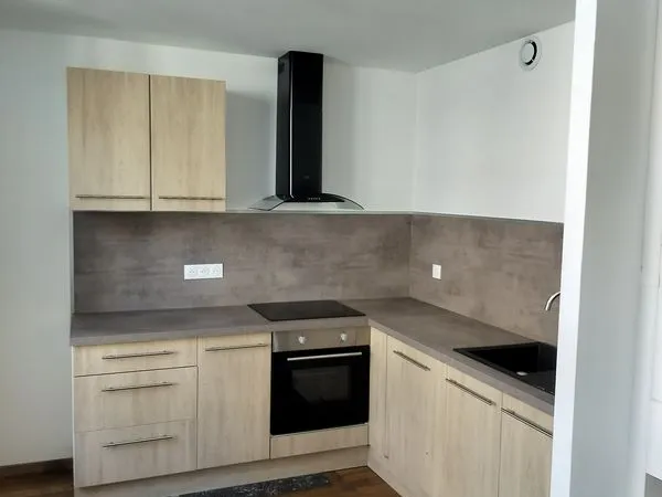 Hyper centre, appartement neuf et lumineux avec douche italienne