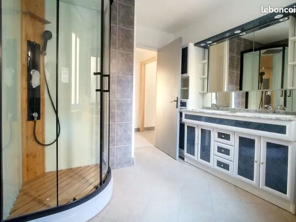 Appartement T2 meublé de 71 m² - Rambervillers