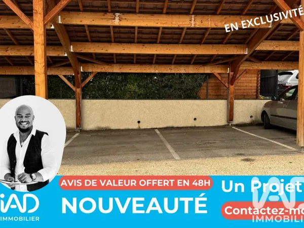 Parking 13 m²