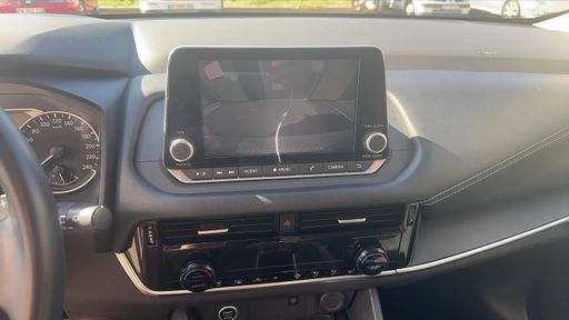 Nissan Qashqai 1.3 DIGT-T 158 MHEV X-Tronic - Premiere Edition – 2023 – 52012 km – Essence – Boîte Automatique — photo 13