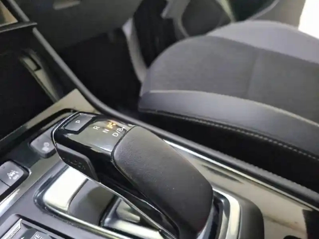Opel Grandland hybrid 225 ch bva8 — photo 18