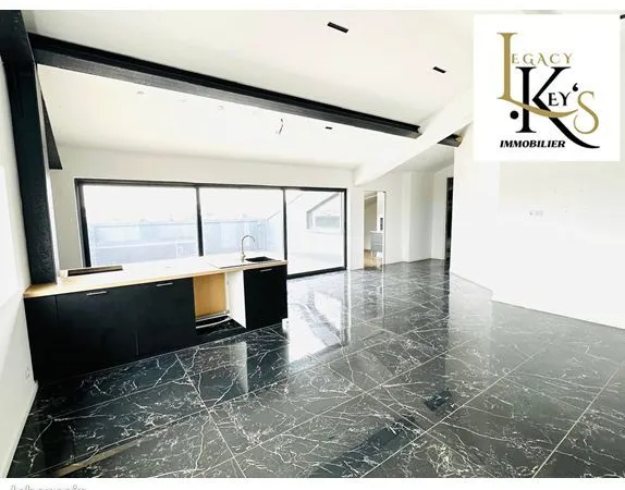 Local 1600 m² LA ROCHELLE