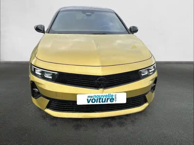 Opel Astra 1.2 turbo 130 ch bva8 — photo 2