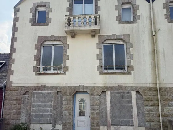 Maison 8 pièces 131 m²