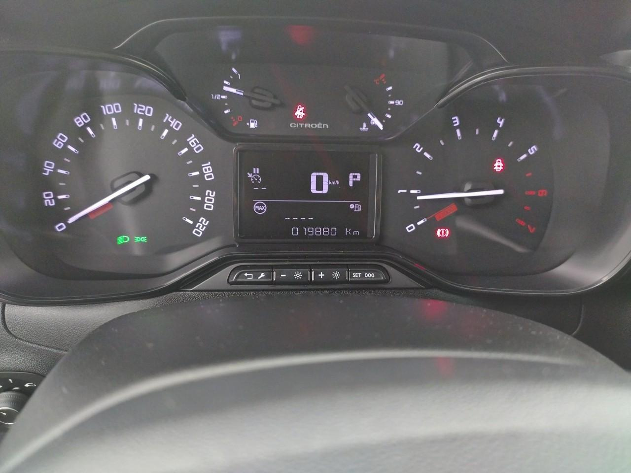 Citroën C3 puretech 110 s&s eat6 shine — photo 17