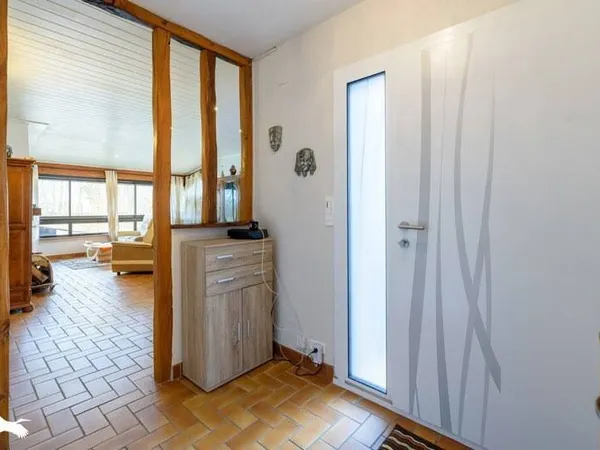 Maison 7 pièces 247 m²