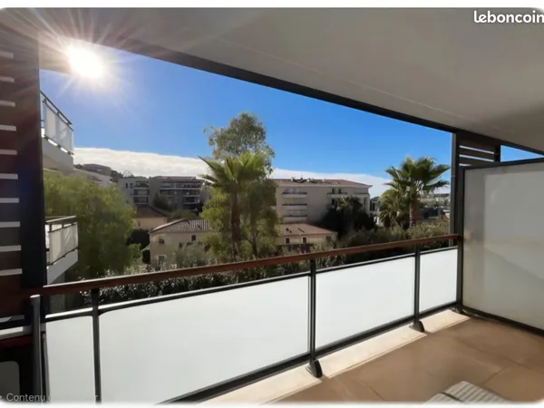 Appartement T2 lumineux avec terrasse, Proche Promenade des Anglais (Nice)