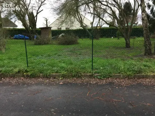 Terrain 241 m²